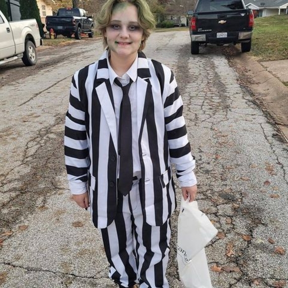 Meet your Posher, Krystle - Picture 1 of 1